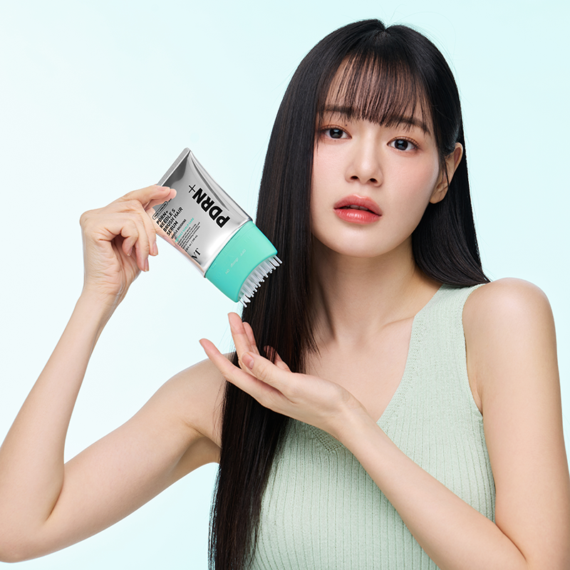 PDRN Reedle Shot Brush Hair Serum